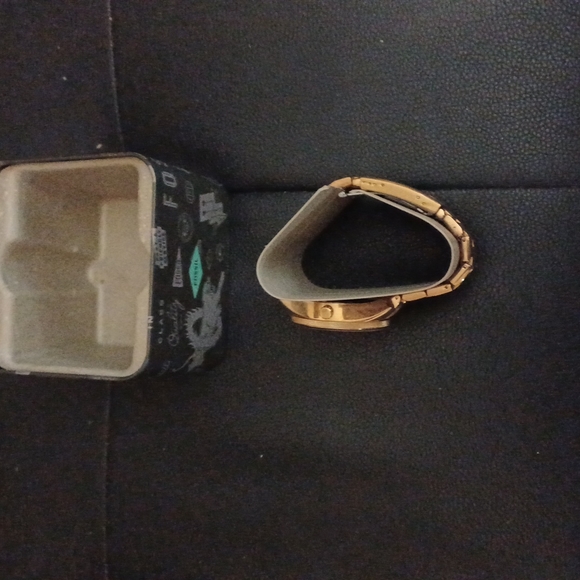 Fossil Watch - Picture 3 of 4